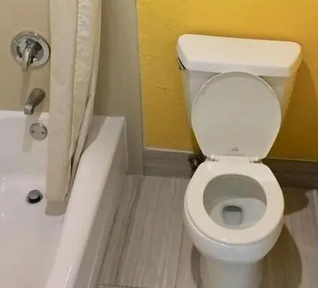 Oda, 1 Çift Kişilik Yatak, Sigara İçilebilir
