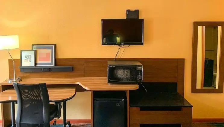 Oda, 1 En Büyük (King) Boy Yatak, Sigara İçilebilir