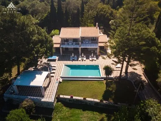 Villa, Banyolu/Duşlu (Luxury Villa Jupiter)