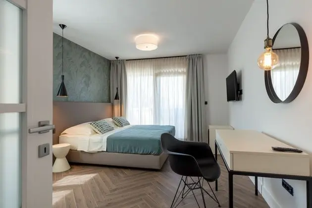 Deluxe Tek Büyük veya İki Ayrı Yataklı Oda, Deniz Manzaralı