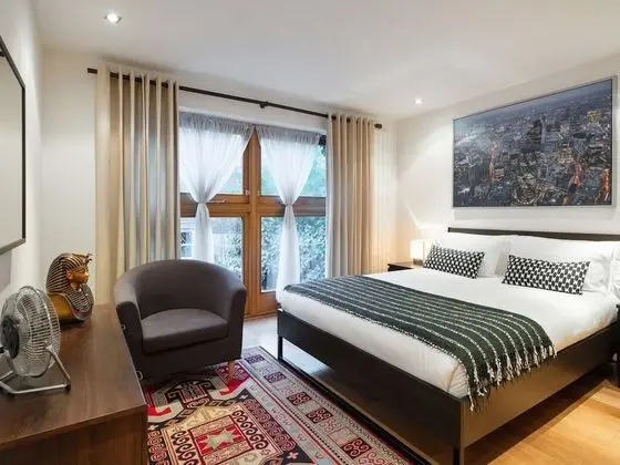 Luxury Apart Daire, 2 Yatak Odası, Balkon, Zemin Kat