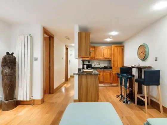 Luxury Apart Daire, 2 Yatak Odası, Balkon, Zemin Kat