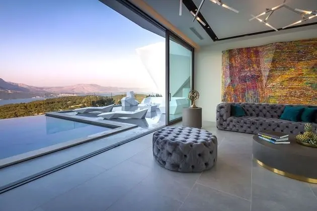Luxury Villa