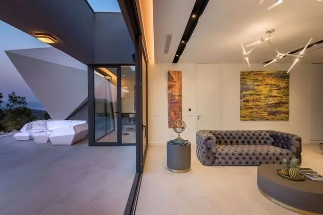 Luxury Villa