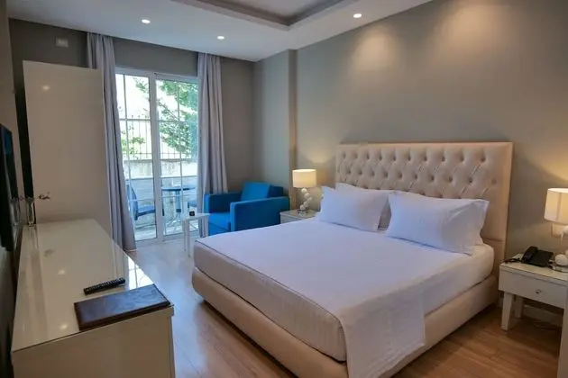 Deluxe Tek Büyük veya İki Ayrı Yataklı Oda, Balkon