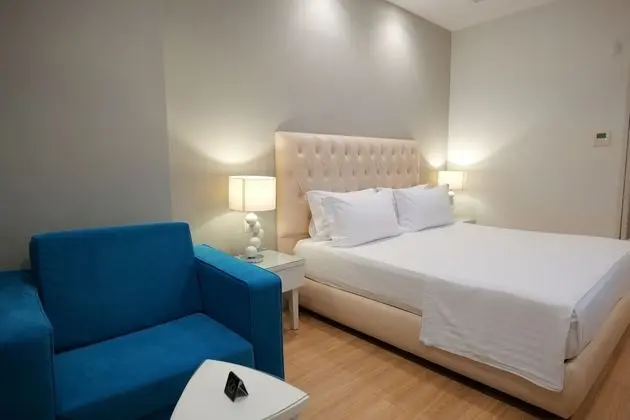 Deluxe Tek Büyük veya İki Ayrı Yataklı Oda, Balkon