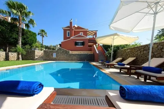 Villa, 4 Yatak Odası, Balkon