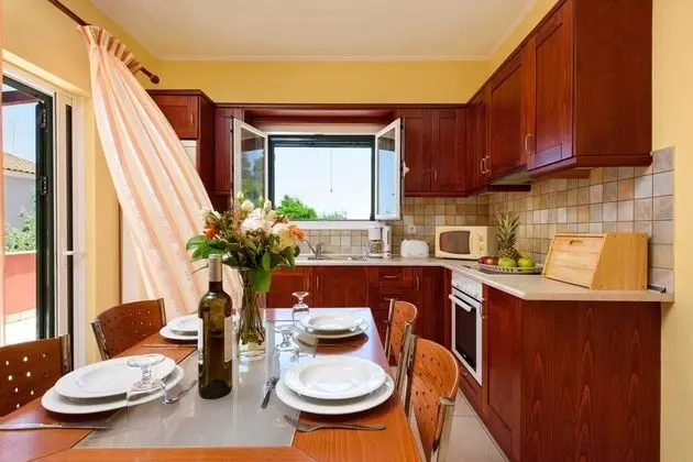 Villa, 4 Yatak Odası, Balkon