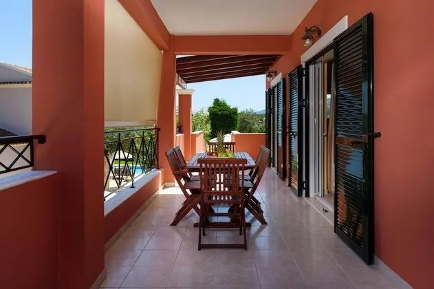 Villa, 4 Yatak Odası, Balkon