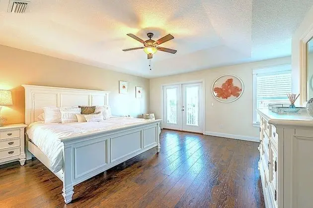 Villa (4 Bedrooms)