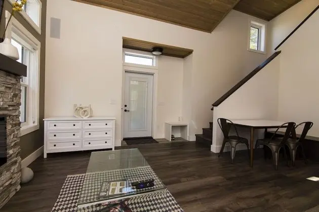 Standard Kır Evi