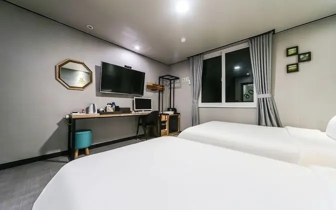 İki Ayrı Yataklı Oda