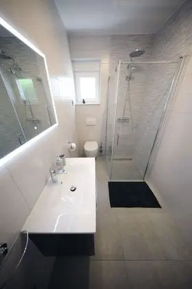 Luxury One Bedroom with Terrace Ground Floor