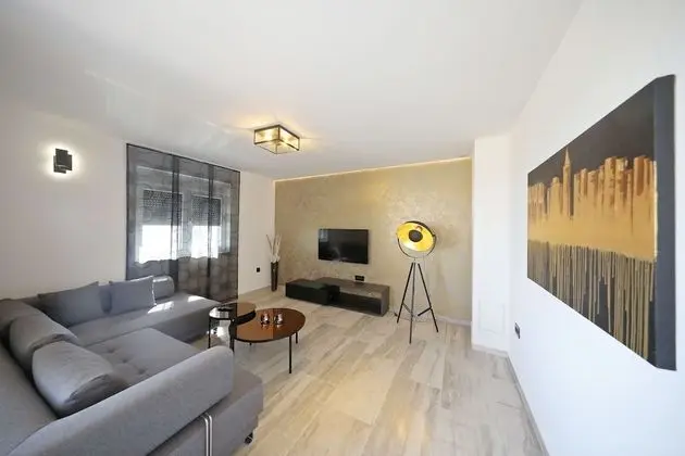 Superior Penthouse with Terrace and Jacuzzi