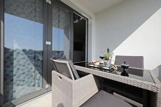 Superior Penthouse with Terrace and Jacuzzi