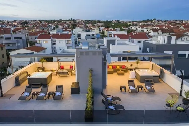 Superior Penthouse with Terrace and Jacuzzi
