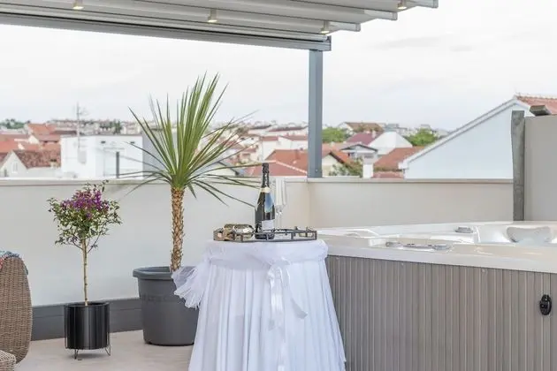 Superior Penthouse with Terrace and Jacuzzi