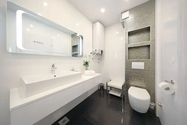 Superior Penthouse with Terrace and Jacuzzi