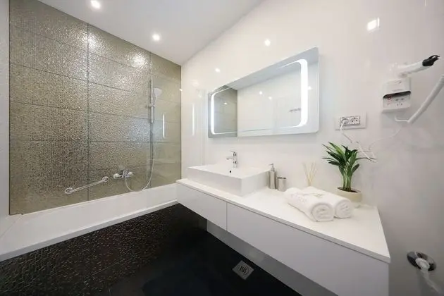 Superior Penthouse with Terrace and Jacuzzi