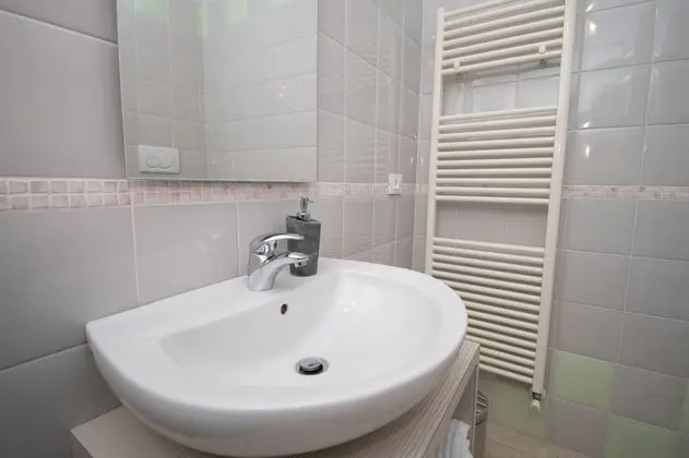 Stüdyo (Fiordaliso)