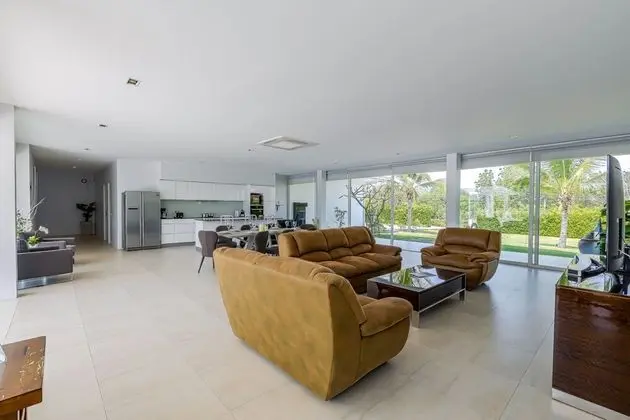 Family Villa, 4 Yatak Odası, Kişiye Özel Havuzlu