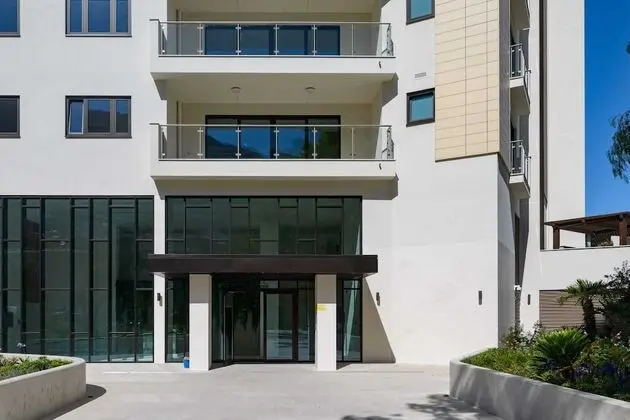 Basic Apart Daire, 2 Büyük (Queen) Boy Yatak, Deniz Manzaralı