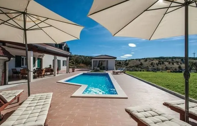 Villa, Birden Çok Yatak