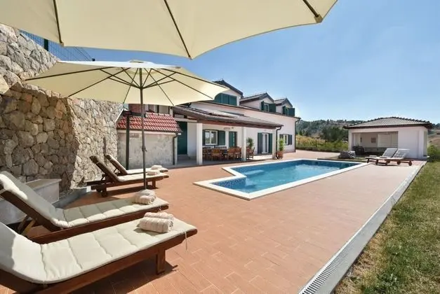 Villa, Birden Çok Yatak