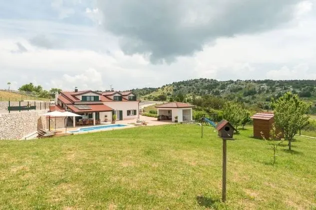 Villa, Birden Çok Yatak