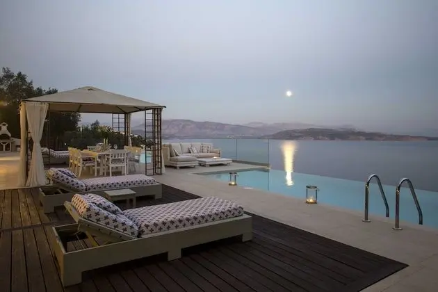 Superior Villa