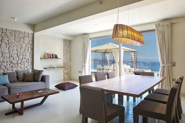 Superior Villa