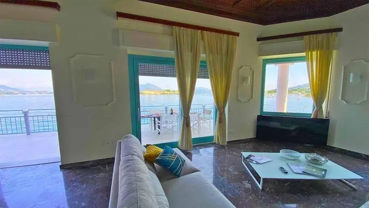 Villa, Sigara İçilebilir