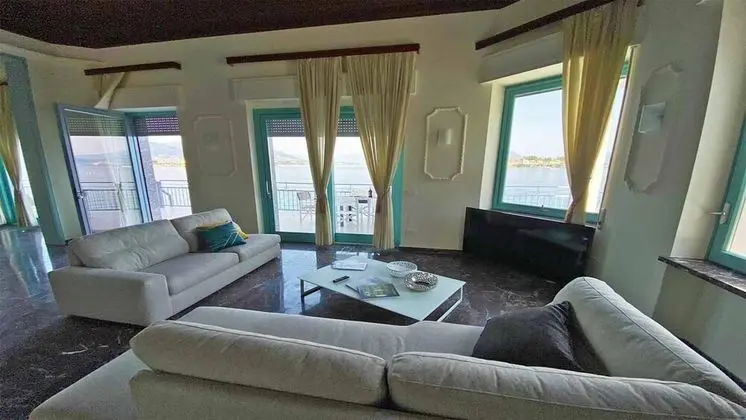 Villa, Sigara İçilebilir