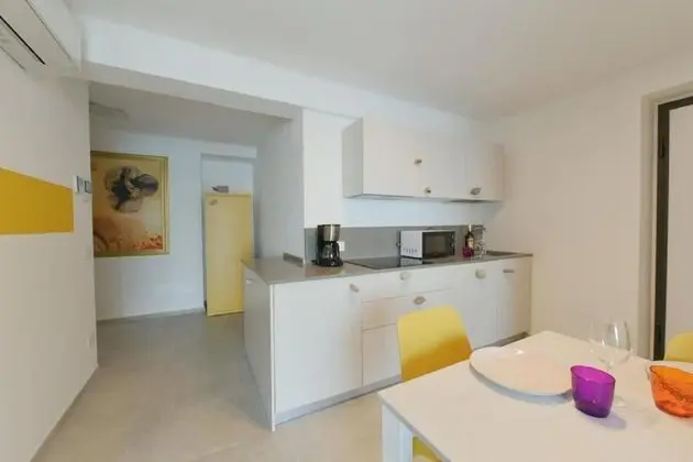 Villa, Sigara İçilebilir