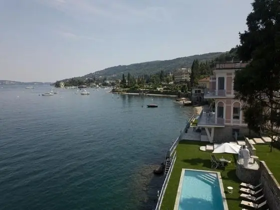 Villa, Sigara İçilebilir