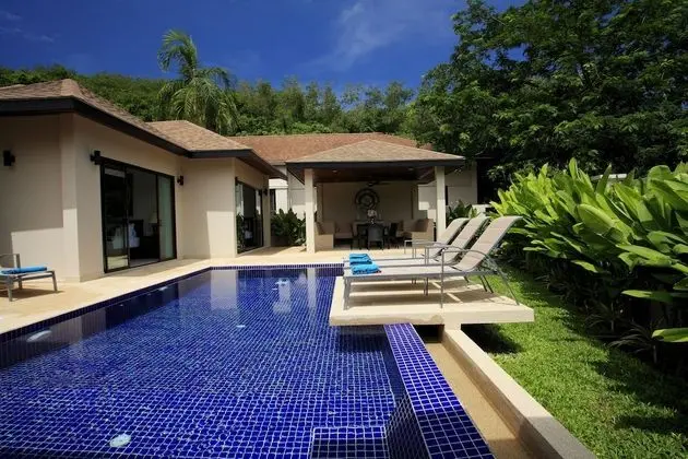 4 Bedrooms Luxury Pool Villa