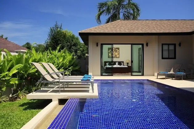 4 Bedrooms Luxury Pool Villa