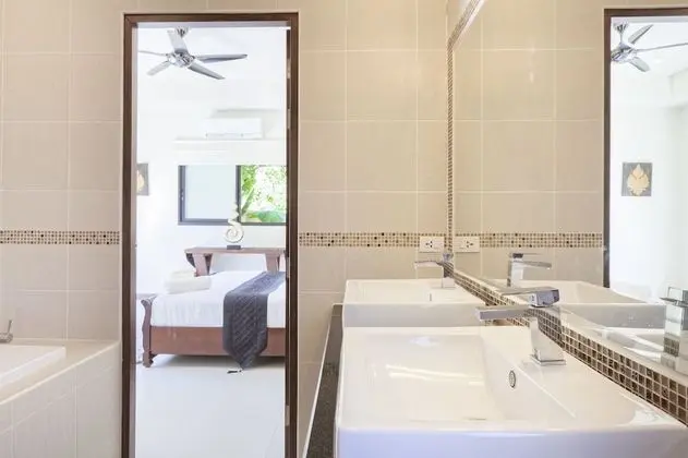 4 Bedrooms Luxury Pool Villa