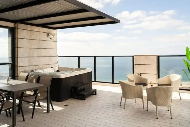 Çatı Katı Süiti (Penthouse), 4 Yatak Odası