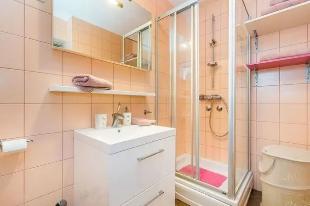 Çatı Katı Süiti (Penthouse)