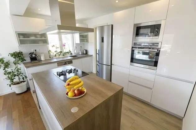 Villa, Dağ Manzaralı