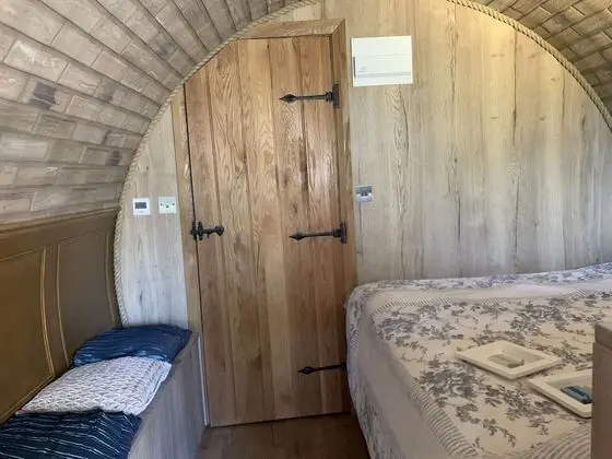 Apart Daire, 1 En Büyük (King) Boy Yatak