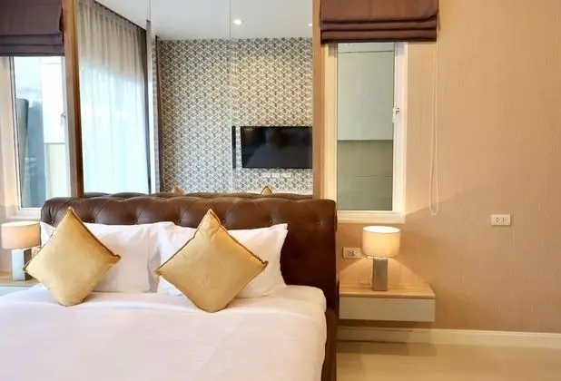 Deluxe Villa