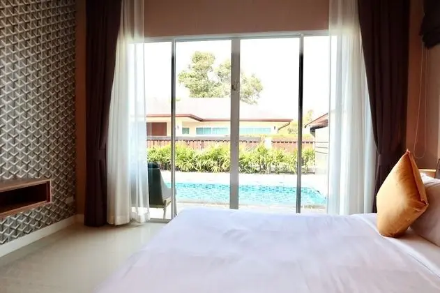 Deluxe Villa