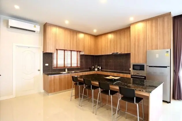 Deluxe Villa