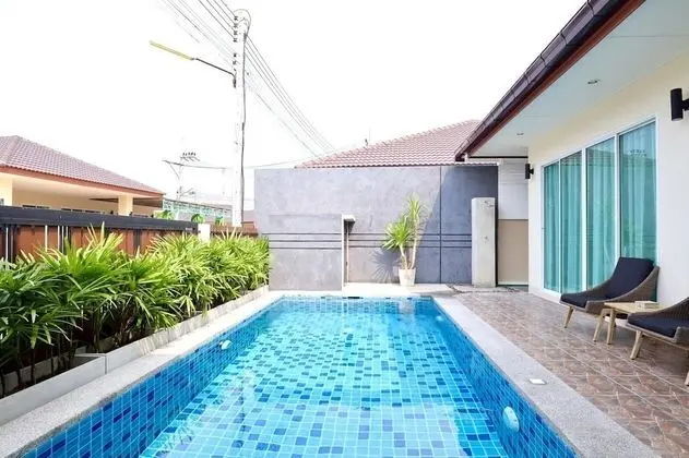 Deluxe Villa
