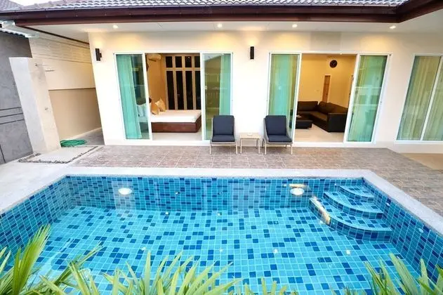 Deluxe Villa