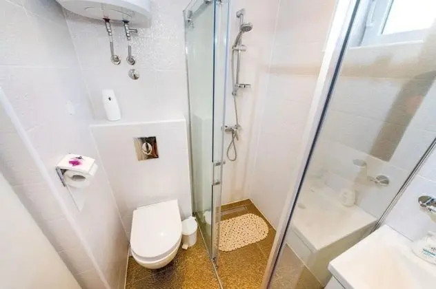 Ev (Luxury Villa with pool - H(10))