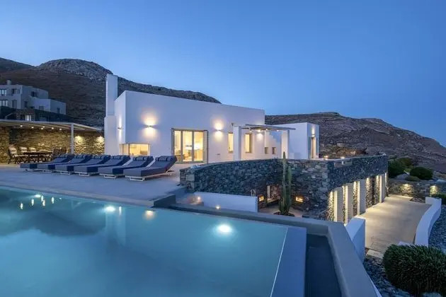 Villa, 4 Yatak Odası, Engellilere Uygun, Şömine