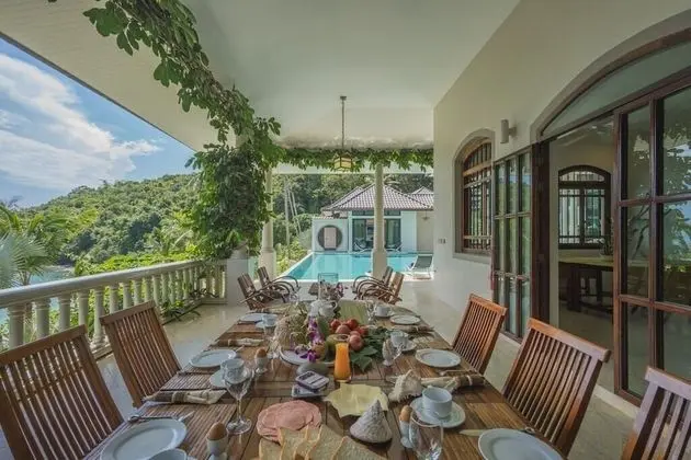Luxury Villa
